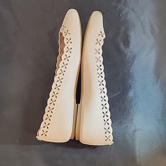 MICHEAL MICHAEL KORS WOMEN"S THALIA STUDDED BALLET FLATS SHOE - Picture 9 of 15